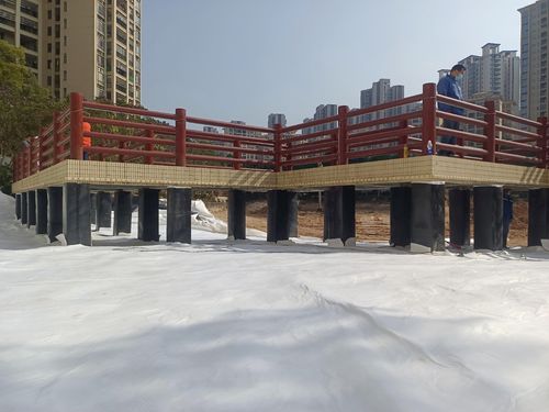 son şirket davası hakkında Guangdong Eyaleti Heshan Şehrinde yapay gölün sızıntı önleme projesi