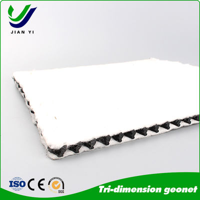 Yüksek Çekme Dayanımı ≥16kN/m UV Dayanımlı 3D Kompozit Drenaj Jeosırt Kimyasal Dirençli