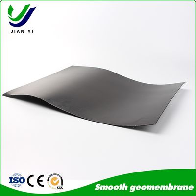 0.3-3.0mm Kalın HDPE Yumuşak Geomembran Çöplükler Madencilik Su Yönetimi için Ağır Güçlü Liner Genişliği 1m-9m Uzunluğu 30-100m
