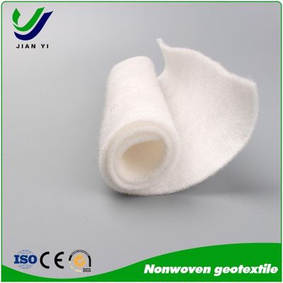 PET Poliester Çipler Çukurlar ve Çöplükler için dokunulmamış jeotekstil Genişliği 1m-6.6m Kırılma Gücü KN/m ≥ LD/TD 4.5-40