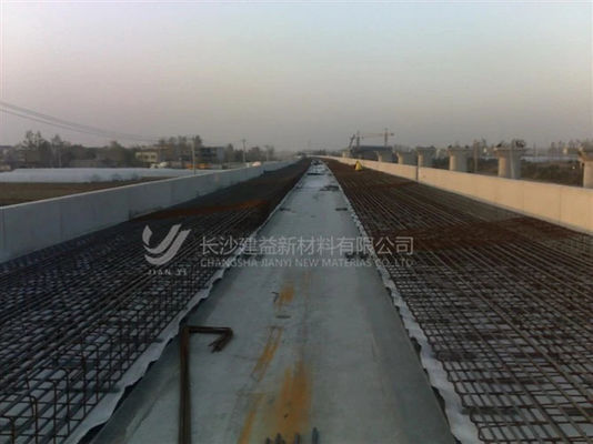 0.3-3.0mm Kalın HDPE Yumuşak Geomembran Çöplükler Madencilik Su Yönetimi için Ağır Güçlü Liner Genişliği 1m-9m Uzunluğu 30-100m