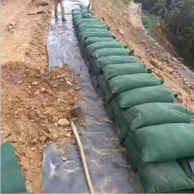 Çevre dostu kum bariyeri torbaları UV dirençli tekrar kullanılabilir Maksimum çöküntü tutma için tasarlanmıştır 30*70cm/25*70/40*60 Beyaz