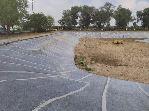 Endüstriyel drenaj kanalları için korozyona dayanıklı çimento battaniyesi - 4 metre genişliğinde ağır işleme uygun kaplama