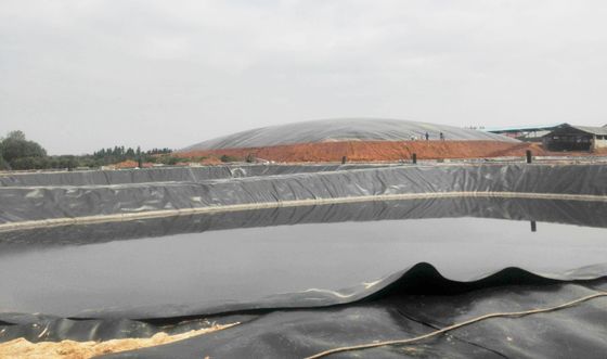 Çöplük önleyici HDPE Tarım Projesi için Yumuşak Geomembran Balık Havuzları Liners Genişliği 1m-9m Uzunluğu 30-100m Kalınlığı> 0.5mm