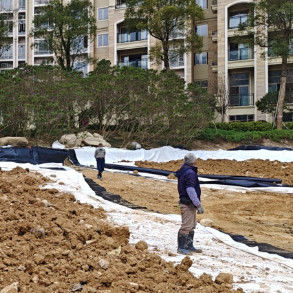 Yapay göl Anti-Seepage Projesi için Dayanıklı HDPE Yumuşak Geomembran Kırılma Gücü 20-80N / mm Kırılma sırasında uzatma% 700