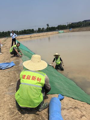 Endüstriyel drenaj kanalları için korozyona dayanıklı çimento battaniyesi - 4 metre genişliğinde ağır işleme uygun kaplama