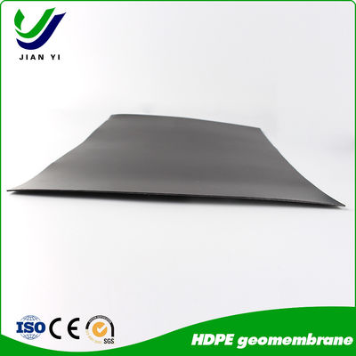 Parlaklık Düzenleme Havuz Projelerinde Sıcak Wedge kaynak kurulum için Mükemmel Kimyasal Direnci HDPE Geomembran