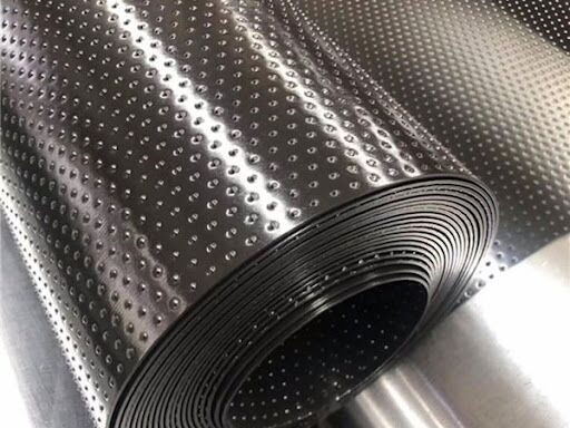 HDPE Columnar Point Geomembrane with Drainage Function and UV Resistance for Sewage Pits (0.5mm-2.5mm Thickness)