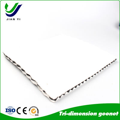 Düşük sıcaklığa dayanıklı kompozit drenaj Geonet, soğuk bölge altyapısı için yüksek germe dayanıklılığı ve mükemmel UV direnci