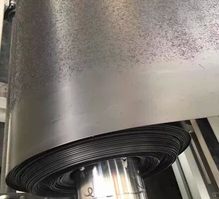 Parlaklık Düzenleme Havuz Projeleri için Sıcak Kılıç Kaynaklı Yüksek Kimyasal Direncili HDPE Geomembran
